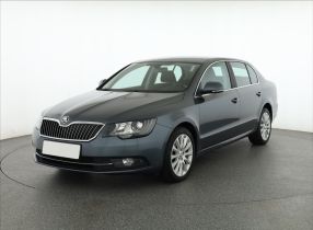 Skoda Superb - 2015