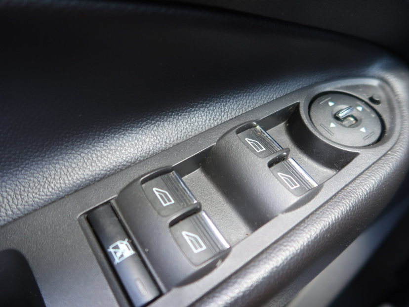 Ford Kuga, 2014