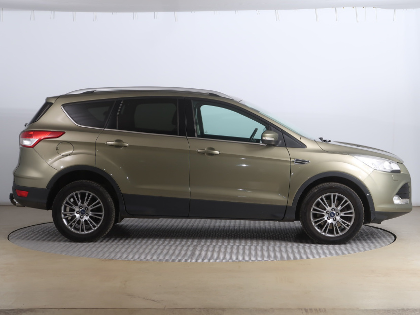 Ford Kuga, 2014