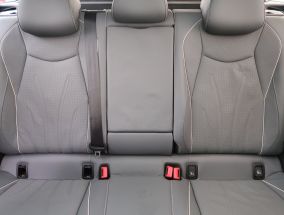 Volkswagen Passat - 2024
