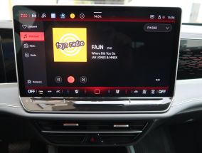 Volkswagen Passat - 2024
