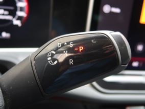 Volkswagen Passat - 2024