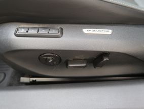 Volkswagen Passat - 2024