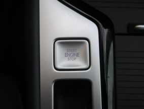 Volkswagen Passat - 2024