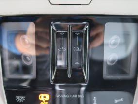 Volkswagen Passat - 2024