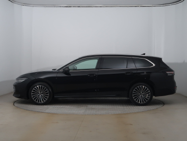 Volkswagen Passat - 2024