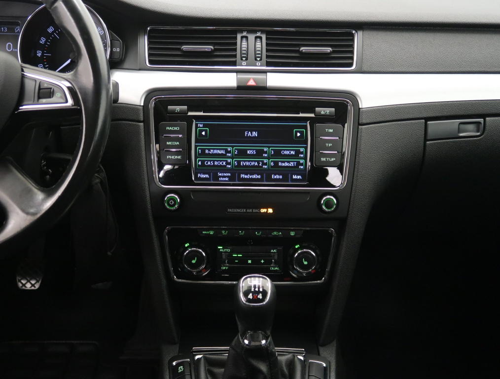 Škoda Superb