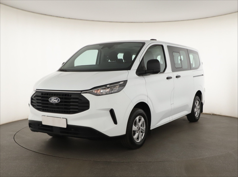 Ford Transit Custom, 2025