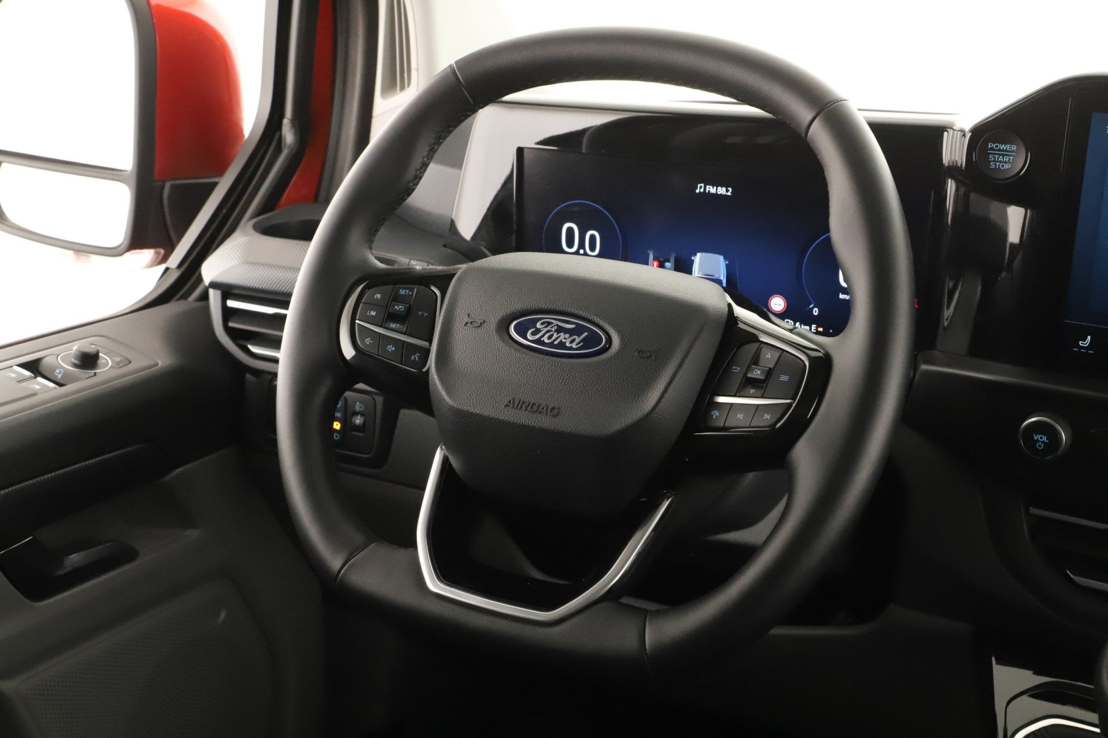 Ford Transit Custom - 2025