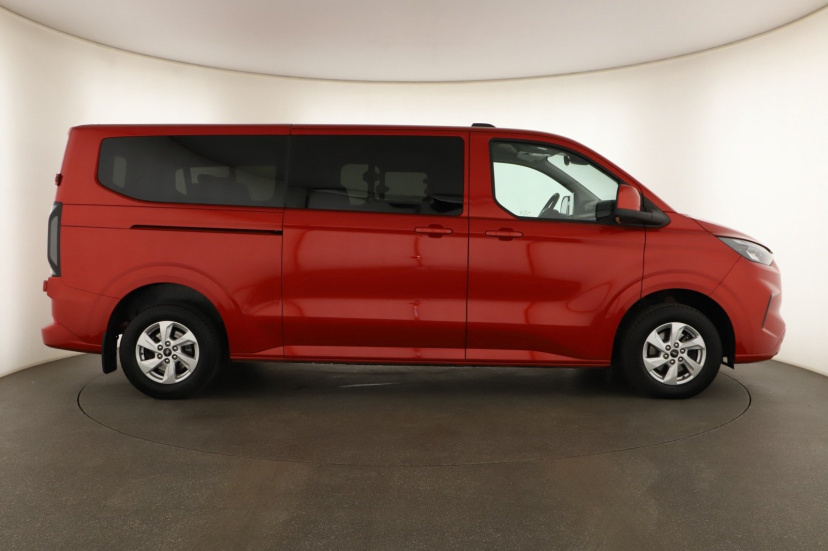 Ford Transit Custom, 2025