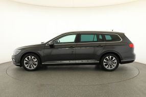 Volkswagen Passat - 2020