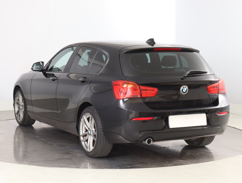 BMW 1