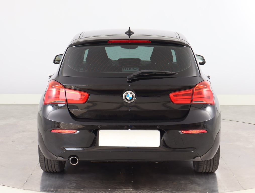 BMW 1