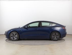 Tesla Model 3 - 2021