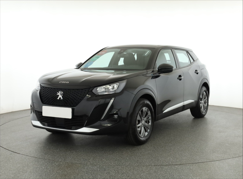 Peugeot e-2008