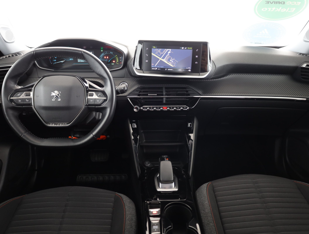 Peugeot e-2008