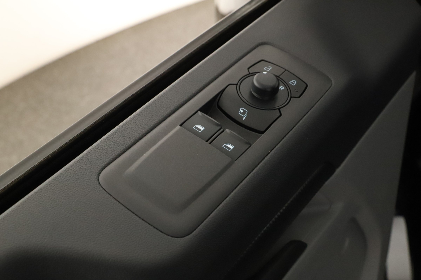 Ford Transit Custom - 2025