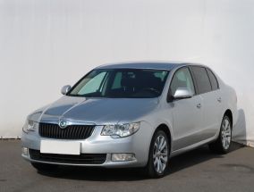 Skoda Superb - 2012