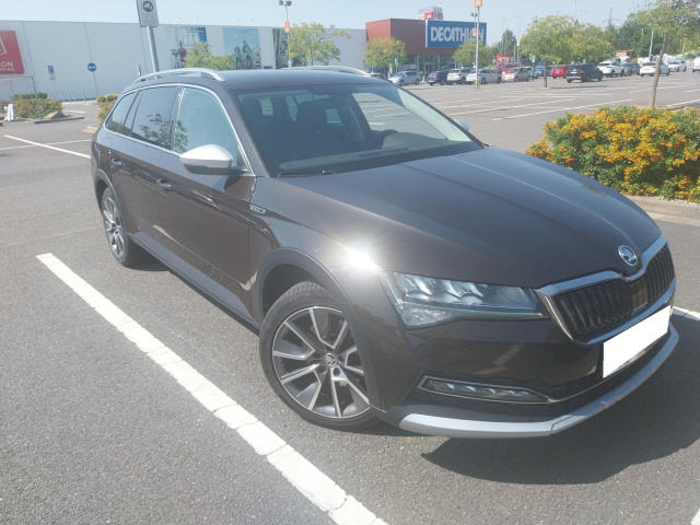 Škoda Superb 2021