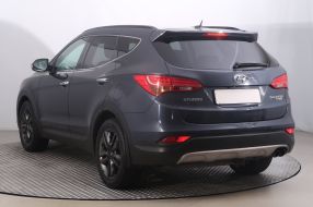 Hyundai Santa Fe - 2014
