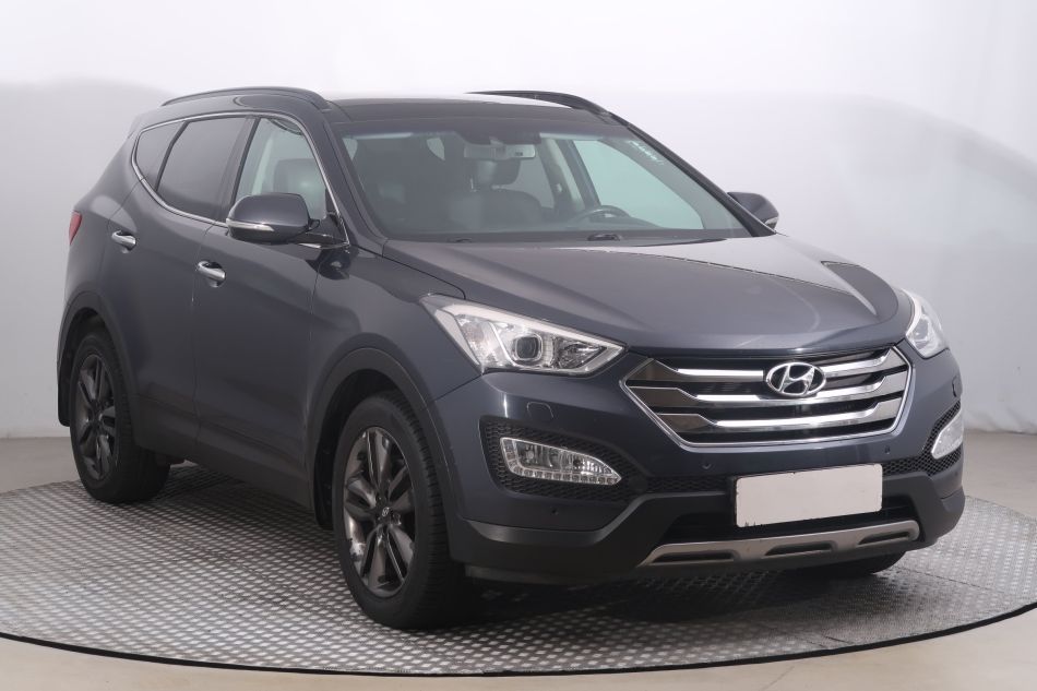 Hyundai Santa Fe - 2014