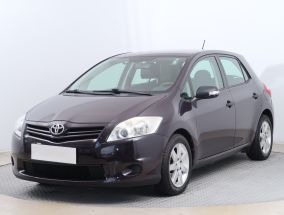 Toyota Auris - 2010