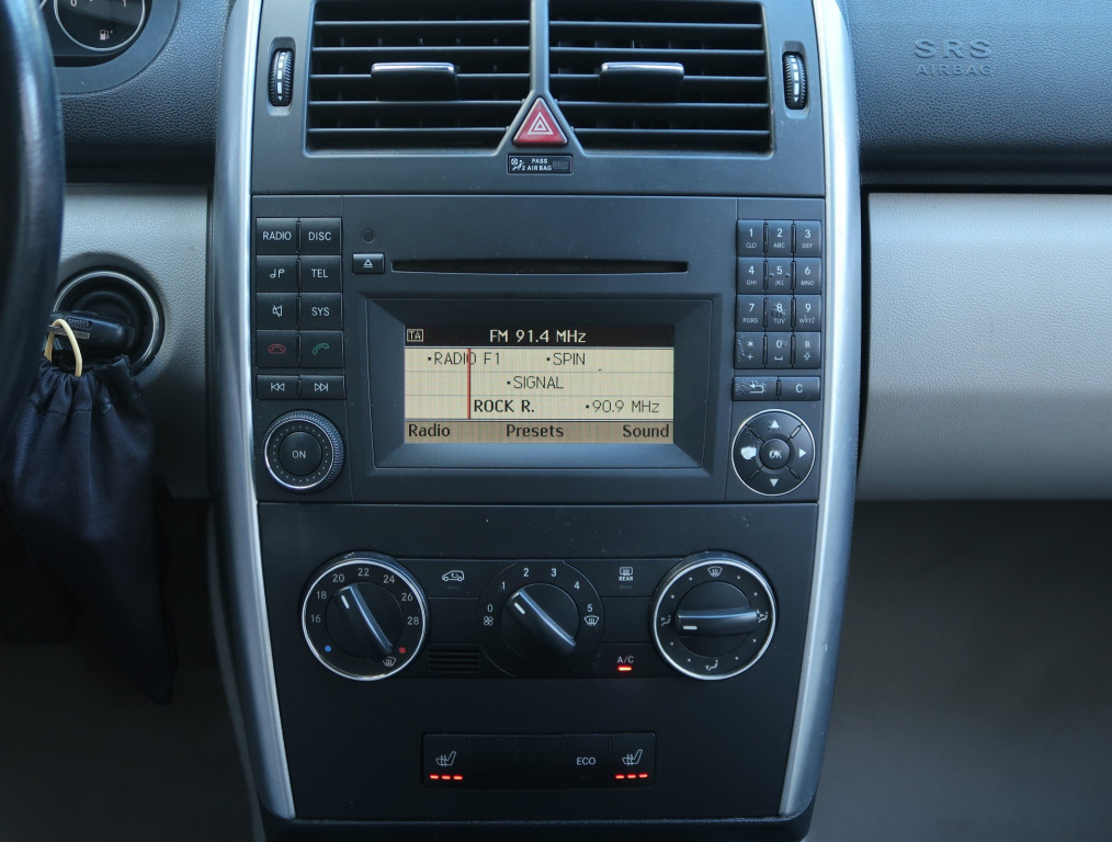 Mercedes-Benz A