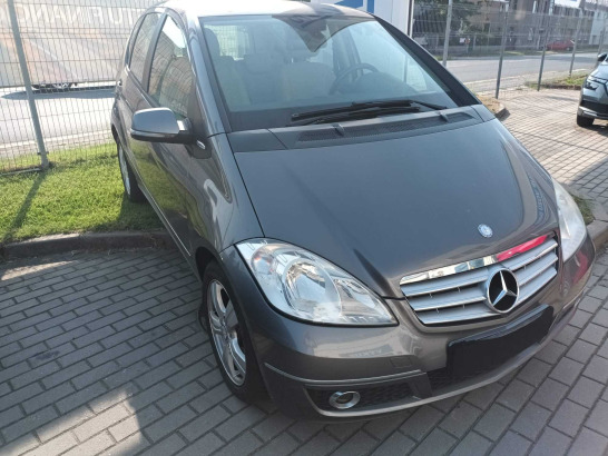 Mercedes-Benz A
