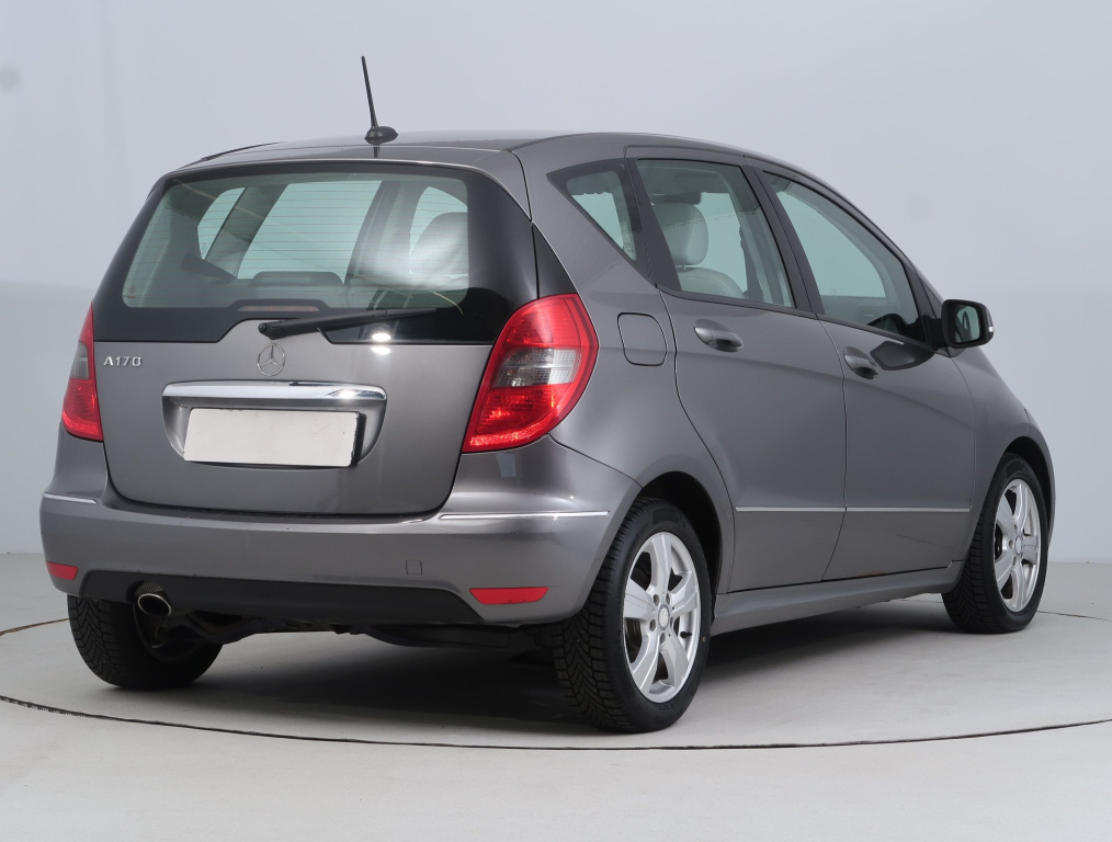Mercedes-Benz A