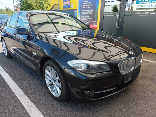 BMW 5 2011