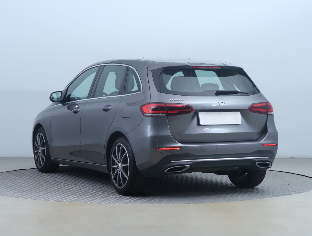 Mercedes-Benz B