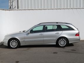Mercedes-Benz E - 2007