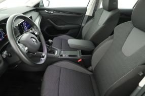Škoda Octavia - 2023