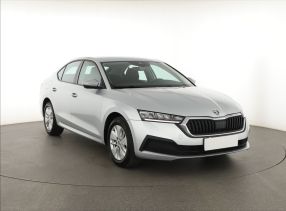 Škoda Octavia - 2023