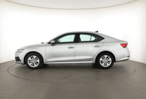 Škoda Octavia - 2023