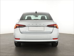 Škoda Octavia - 2023