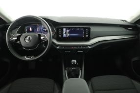 Škoda Octavia - 2023