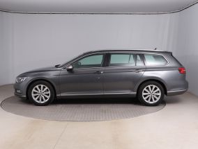 Volkswagen Passat - 2016
