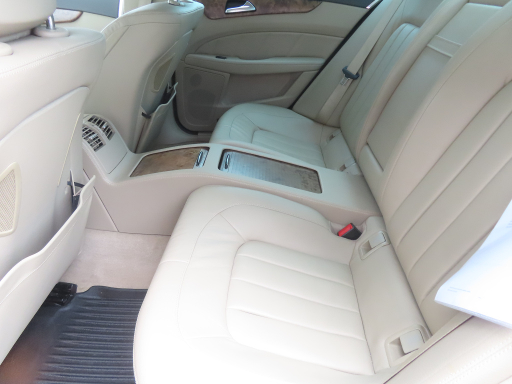 Mercedes-Benz CLS