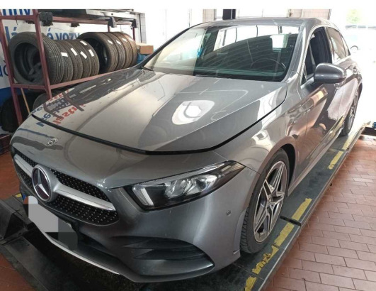 Mercedes-Benz A
