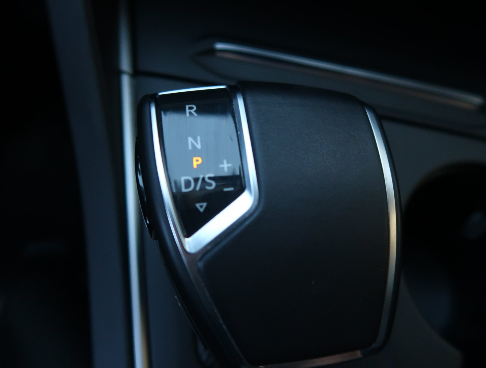 Volkswagen Touareg - 2021