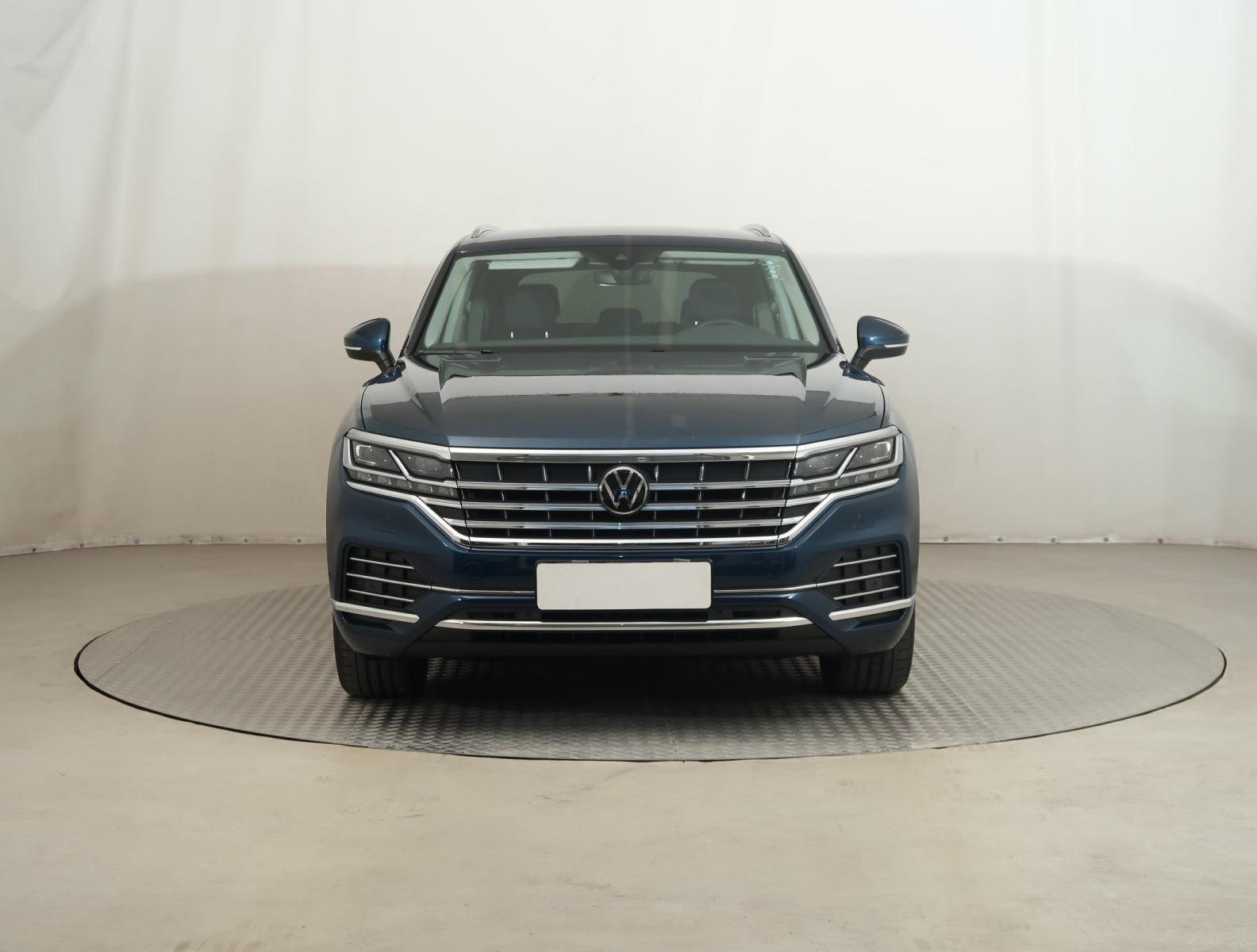 Volkswagen Touareg - 2021