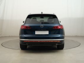 Volkswagen Touareg - 2021