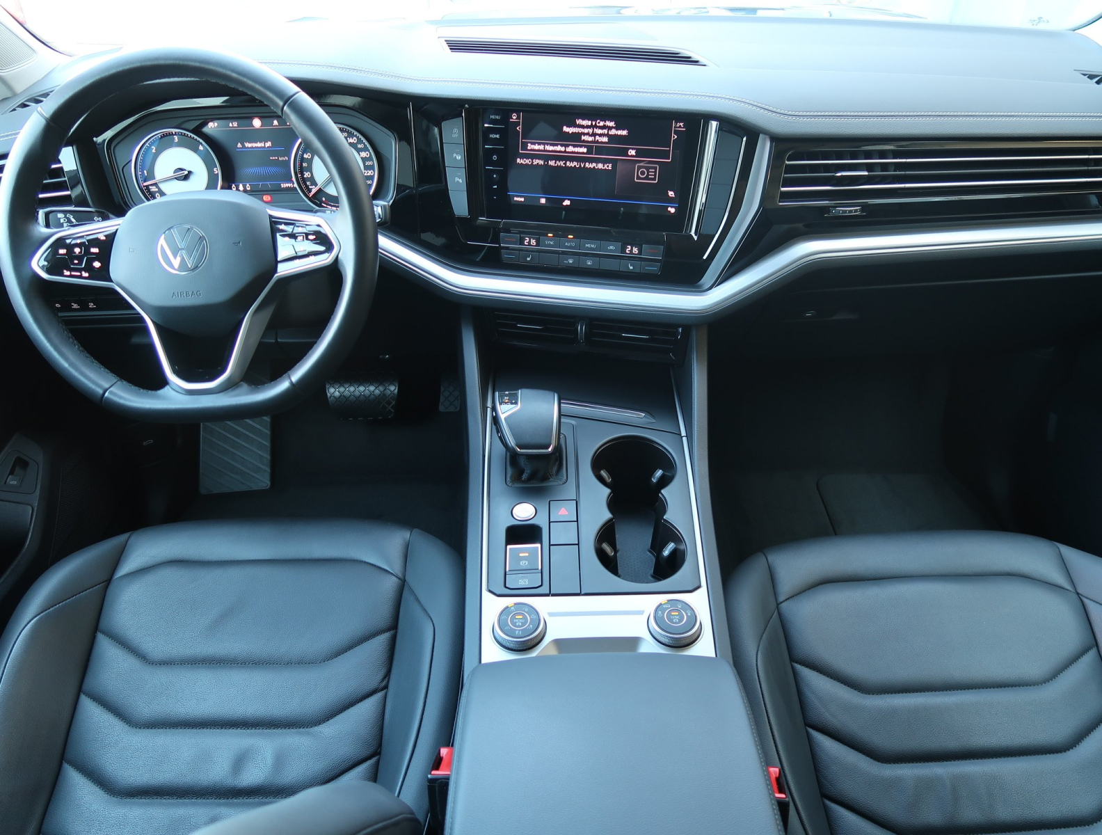 Volkswagen Touareg - 2021