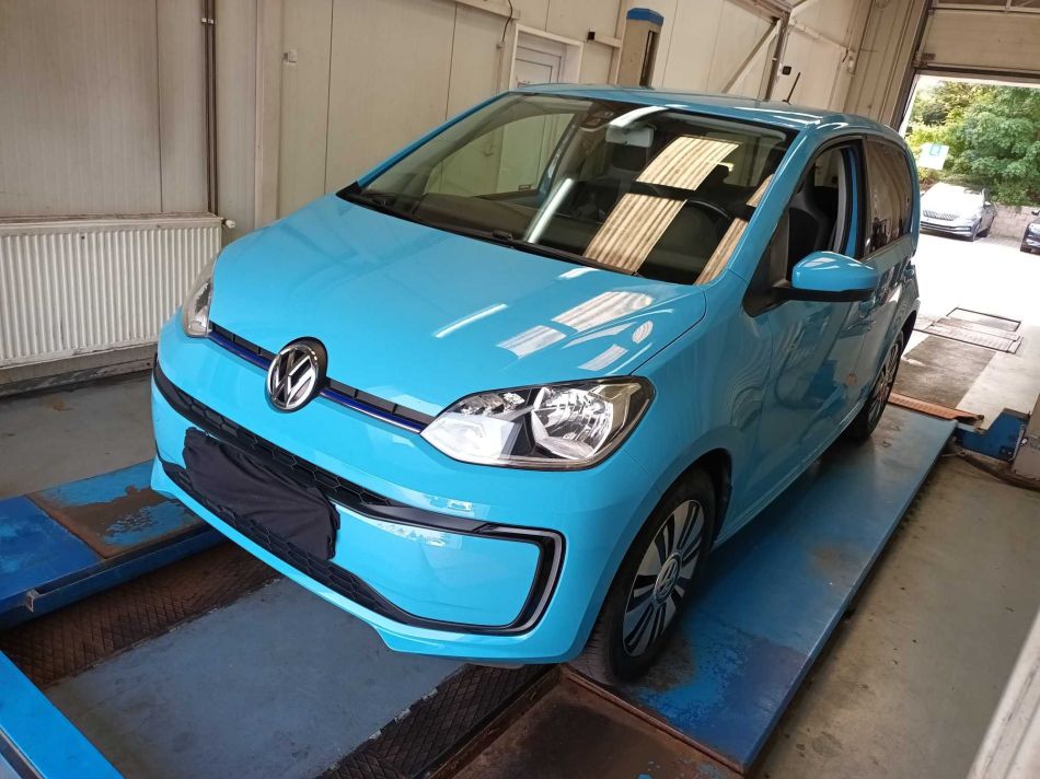 Volkswagen e-up! - 2016