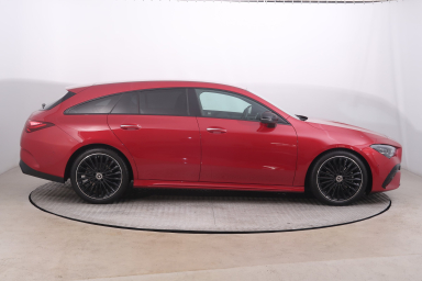 Mercedes-Benz CLA - 2024