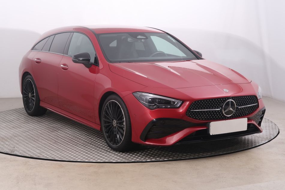 Mercedes-Benz CLA - 2024