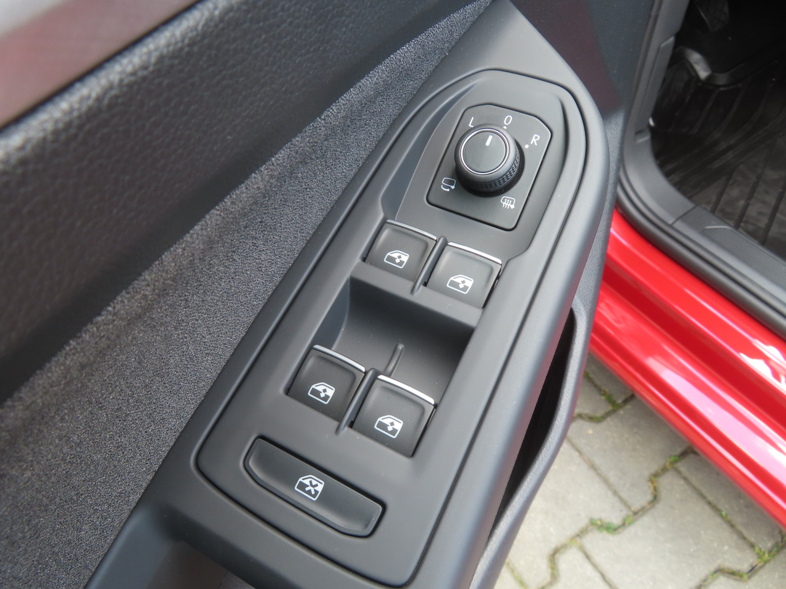 Volkswagen Golf - 2024