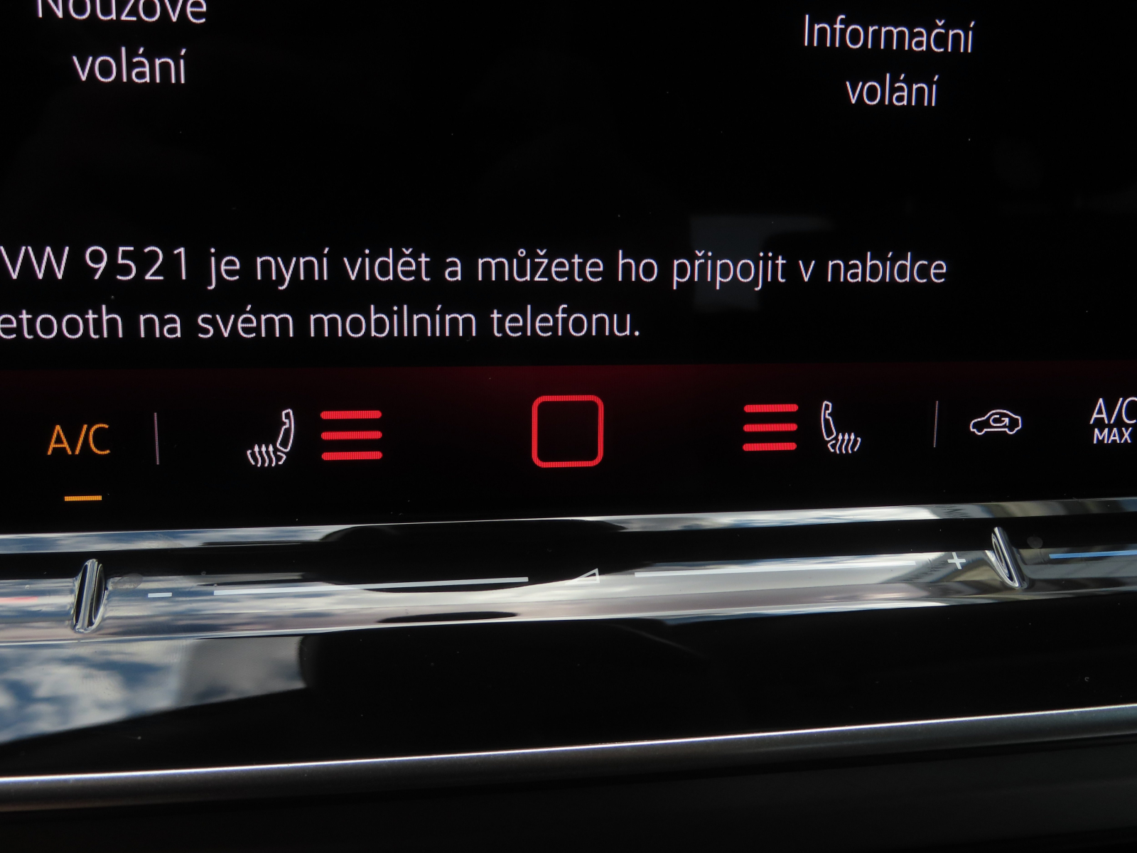 Volkswagen Golf - 2024