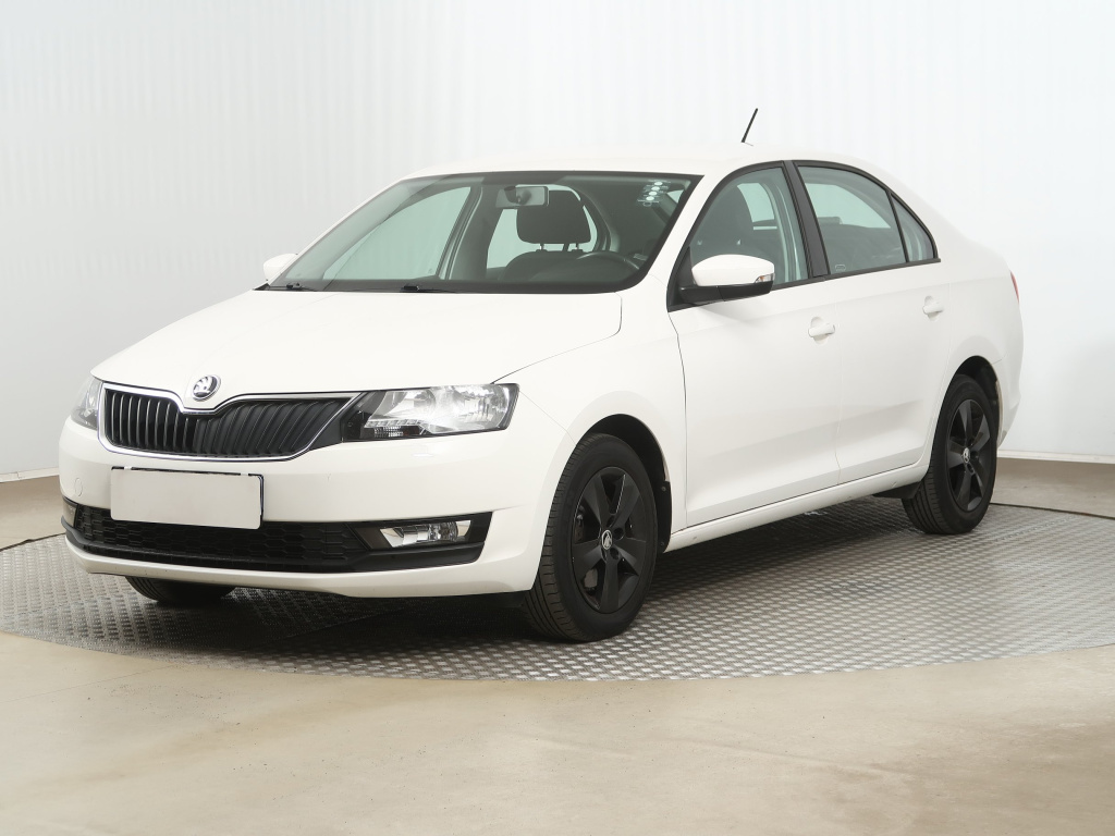 Škoda Rapid